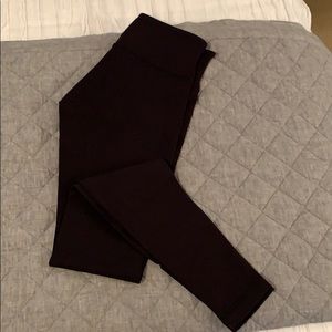 Black lululemon leggings